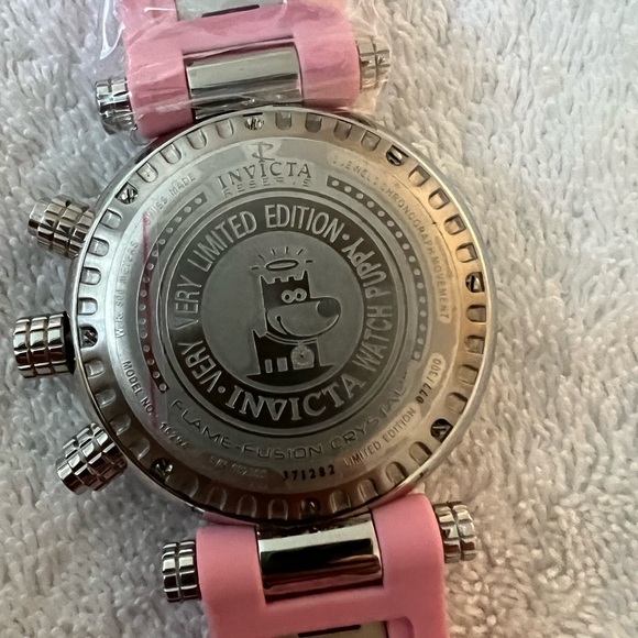 NWT Invicta Very Very Limited  Edition Watch. Will need to replace Battery Rare main image 5